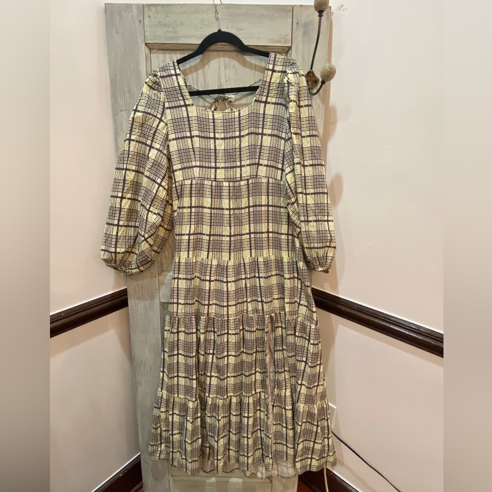 Top Shop Tiered Maxi Dress size 6